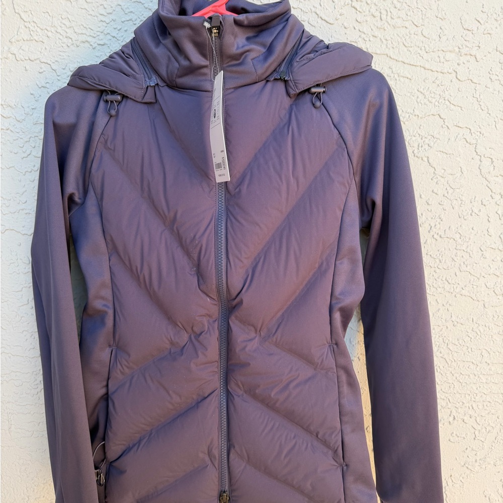 Athleta Women's Lavender Puffer Jacket